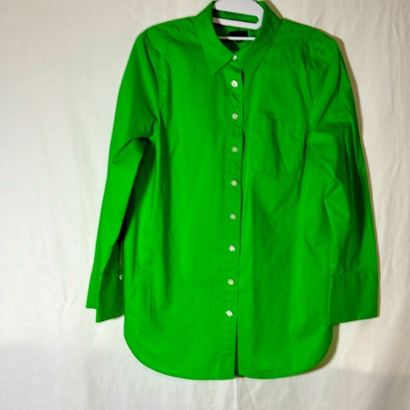 Talbots size MP green long sleeve button up top - Picture 1 of 12